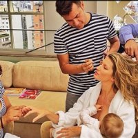 Celebrity Baby Feeding Trends